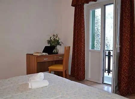 Hotell Pineta 3*