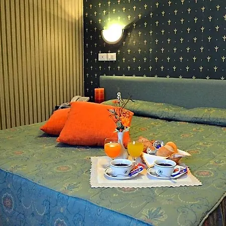 Otel Pineta 3*